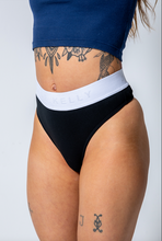 Load image into Gallery viewer, BLACK PLAIN BOXER THONG FRONT
