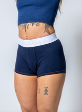 Load image into Gallery viewer, NAVY PLAIN TRUNK FRONT
